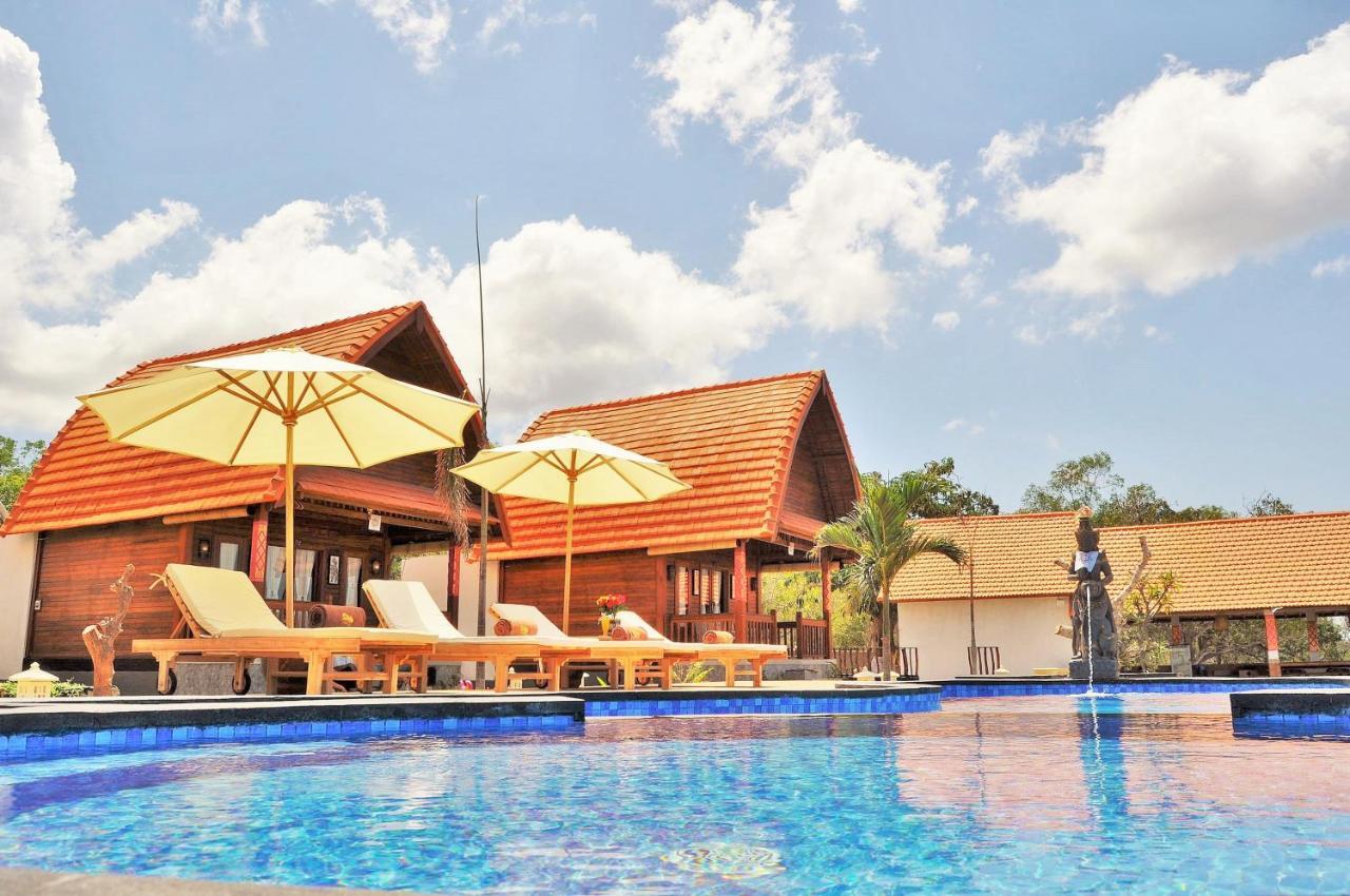 Reynten Hill Resort Batununggul Exterior photo